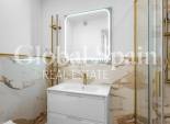Venta - APARTAMENTO -
TORREVIEJA - Punta Prima