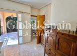Wederverkoop - VILLA -
DOLORES - Cmno. Escorredor