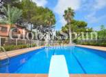 Wiederverkauf - VILLA -
TORREVIEJA - LOS BALCONES - LOS ALTOS