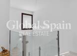 Wederverkoop - VILLA -
TORREVIEJA - Costa Blanca