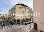 Revente - APPARTEMENT -
TORREVIEJA - Estacion de autobuses