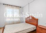 Wiederverkauf - WOHNUNG -
TORREVIEJA - Torrevieja
