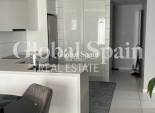 Revente - APPARTEMENT -
ORIHUELA COSTA - Las Filipinas