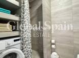 Revente - APPARTEMENT -
TORREVIEJA - Playa del Cura