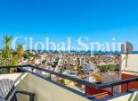 Resale - HOUSE -
ORIHUELA COSTA - VILLAMARTÍN
