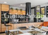 Wederverkoop - PENTHOUSE -
VILLAMARTÍN