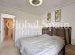 Revente - APPARTEMENT -
TORREVIEJA - Acequion