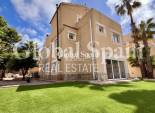 Wiederverkauf - VILLA -
LA ZENIA - Costa Blanca