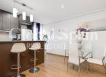 Revente - APPARTEMENT -
TORREVIEJA - Center