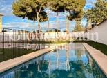 Resale - VILLA -
SANTA POLA - El Poble Llevanti