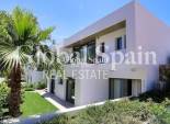 Wederverkoop - VILLA -
ORIHUELA - LAS COLINAS GOLF RESORT