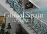 Revente - VILLA -
ALMORADÍ - Inland
