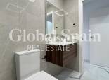 Revente - APPARTEMENT -
TORREVIEJA - Estacion de autobuses