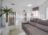 Resale - PENTHOUSE -
ALMORADÍ - Parque De La U