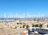 Wederverkoop - APPARTEMENT -
TORREVIEJA - Torrevieja