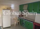 Venta - CASA -
LOS MONTESINOS