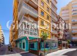 Wiederverkauf - WOHNUNG -
TORREVIEJA - Playa del Cura