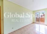 Resale - Ático -
TORREVIEJA - Puerto