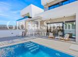 Resale - VILLA -
ORIHUELA COSTA - Costa Blanca