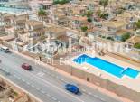 Resale - VILLA -
TORREVIEJA - LOS BALCONES - LOS ALTOS