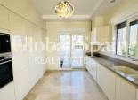 Revente - VILLA -
LA ZENIA - Costa Blanca