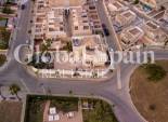 Odsprzedaż - WILLA  -
TORREVIEJA - 