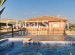 Resale - VILLA -
ABANILLA - Inland