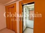 Wederverkoop - APPARTEMENT -
TORREVIEJA - Acequion