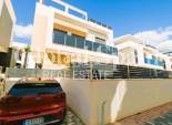 Wederverkoop - VILLA -
CABO ROIG - Costa Blanca