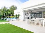 Resale - VILLA -
LAS COLINAS GOLF RESORT - Costa Blanca