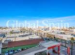 Wiederverkauf - WOHNUNG -
TORREVIEJA - Torrevieja