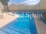 Revente - VILLA -
VILLAMARTÍN - Costa Blanca