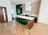 Wederverkoop - HUIS -
CATRAL - Costa Blanca