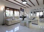 Wederverkoop - VILLA -
Formentera del Segura - Fincas de La Vega