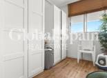 Odsprzedaż - MIESZKANIE -
TORREVIEJA - 
