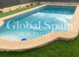Wiederverkauf - VILLA -
ORIHUELA - LOS DESEMPARADOS