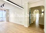 Resale - APARTMENT -
TORREVIEJA - Center