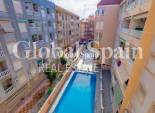 Revente - APPARTEMENT -
TORREVIEJA - Acequion