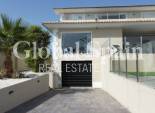 Wiederverkauf - VILLA -
ALFAZ DEL PI - Costa Blanca