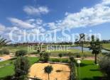 Resale - APARTMENT -
LOS ALCÁZARES - SERANA GOLF