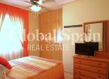 Wederverkoop - APPARTEMENT -
TORREVIEJA - Las Piscinas Naturales