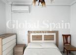 Wederverkoop - APPARTEMENT -
TORREVIEJA - Estacion de autobuses