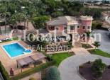 Wederverkoop - VILLA -
ELCHE - Costa Blanca