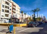 Wiederverkauf - WOHNUNG -
TORREVIEJA - Torrevieja