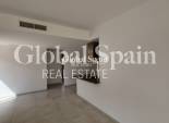 Resale - Apartment -
ORIHUELA COSTA - VILLAMARTÍN