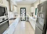 Wederverkoop - VILLA -
CIUDAD QUESADA