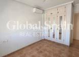 Wederverkoop - VILLA -
TORREVIEJA - LOS BALCONES - LOS ALTOS