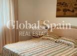 Wederverkoop - VILLA -
PLAYA FLAMENCA - Costa Blanca