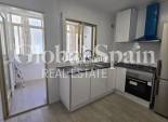 Wiederverkauf - WOHNUNG -
TORREVIEJA - Torrevieja