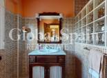 Resale - VILLA -
ORIHUELA